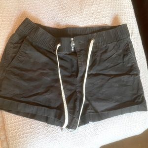 Vuori Ripstop Shorts.